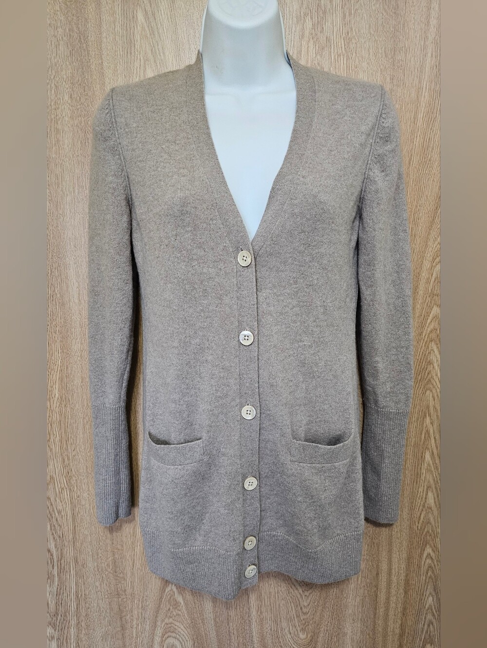 Nordstrom 100% Cashmere Cardigan V-Neck Sweater Taupe Beige Size XS